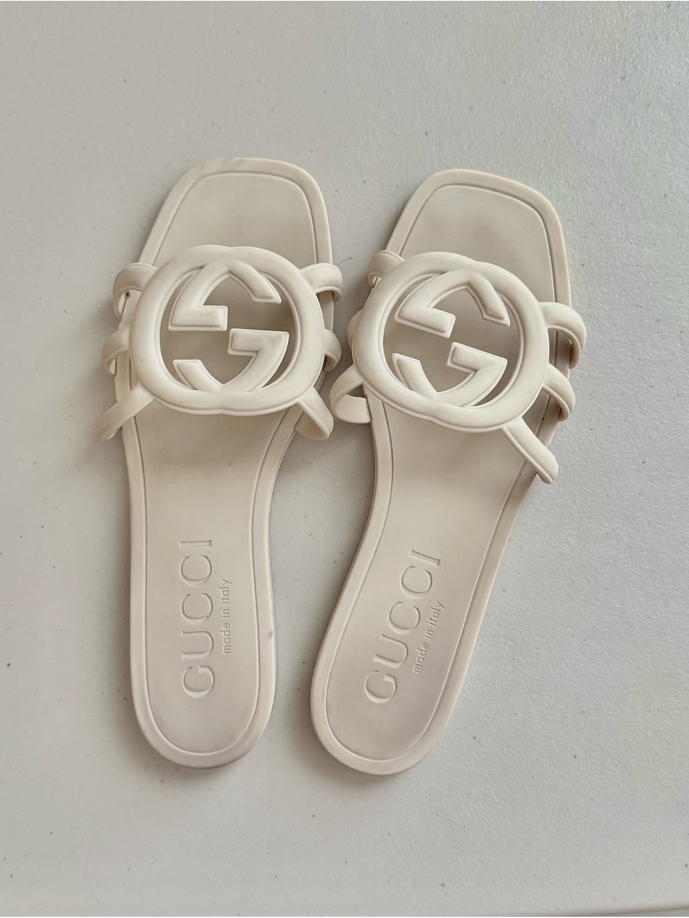 Gucci Cream Interlocking G Slide Sandals